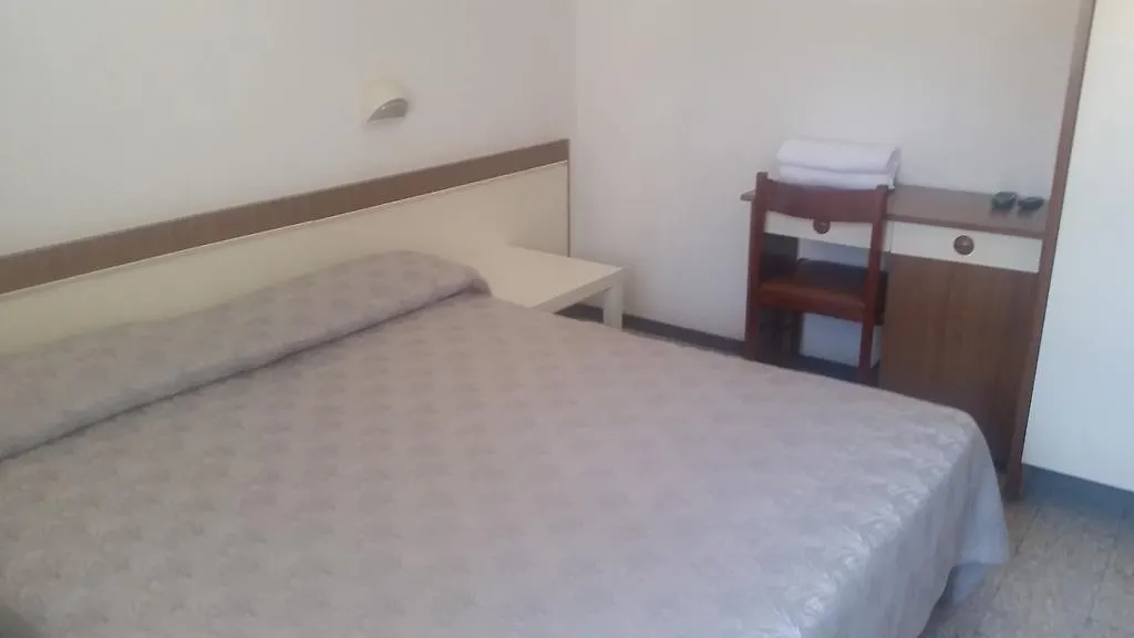 Hotel Eleonora Rimini 0*,  Italy